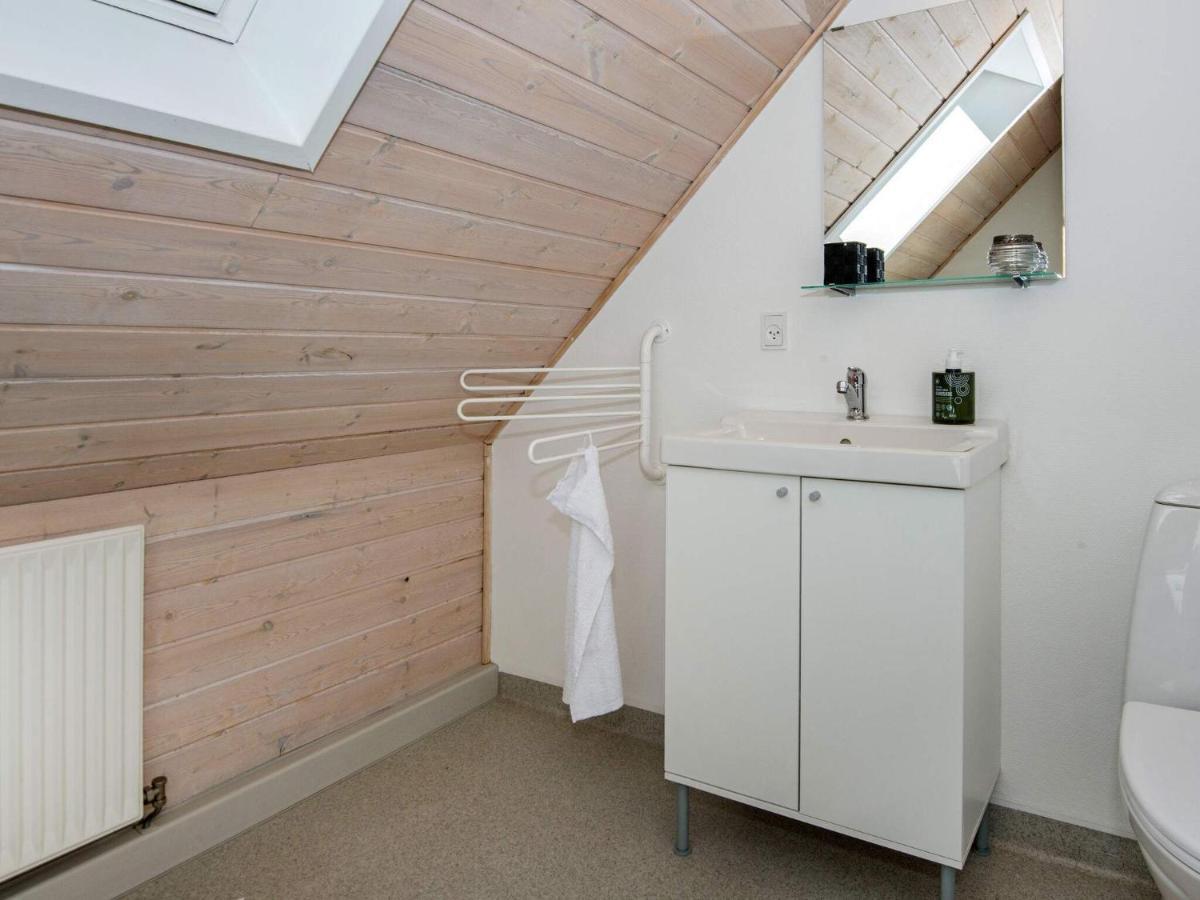 4 Person Holiday Home In B Rkop 宝可波 外观 照片